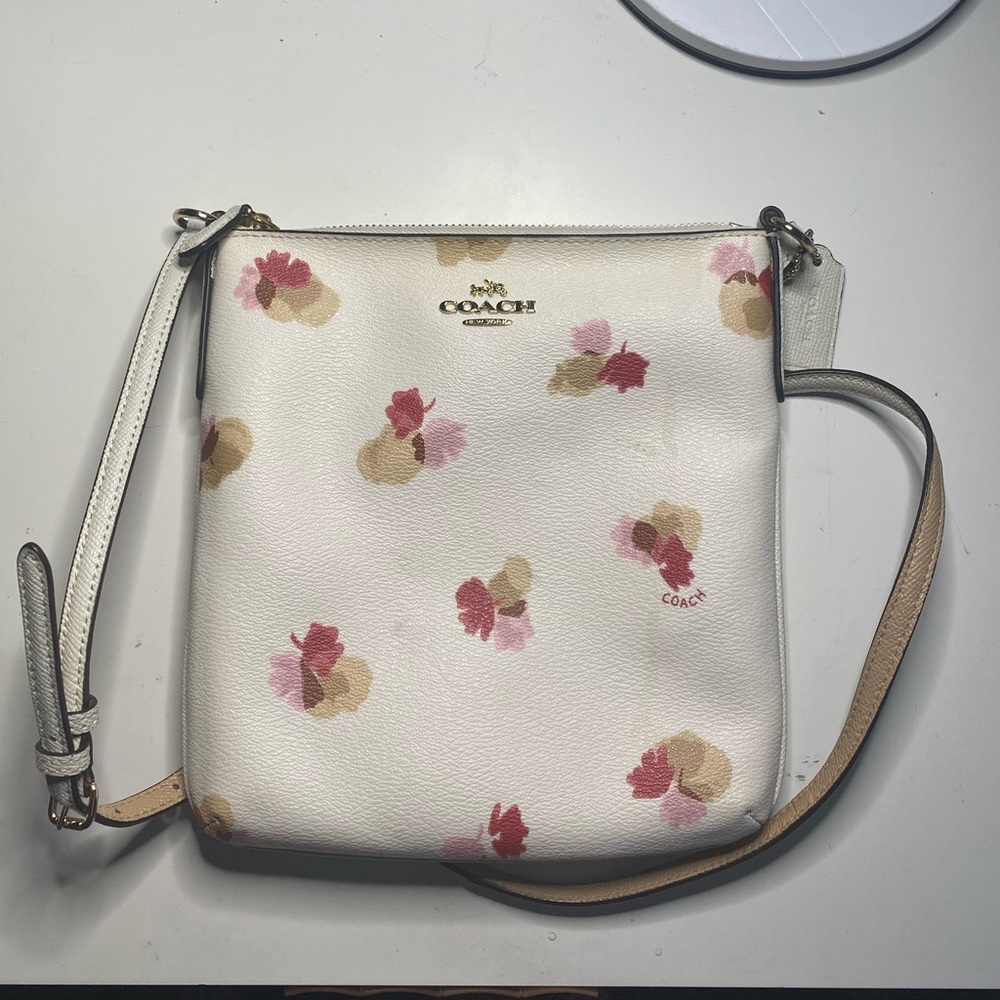coach messenger purse